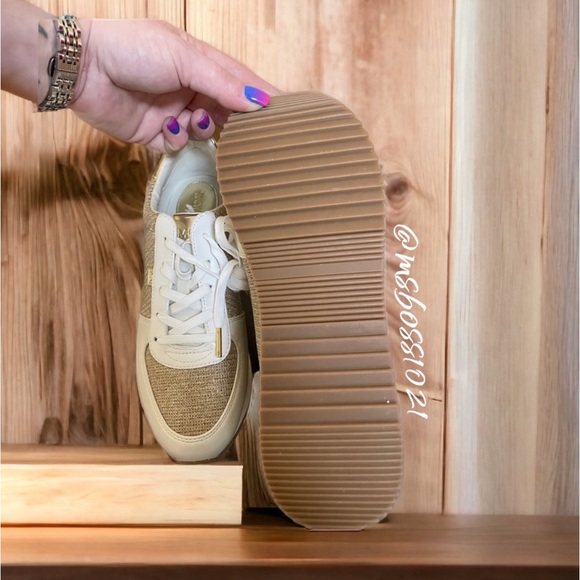 Michael Kors White With Gold Mesh/Trim Sneakers BRAND NEW NEVER WORN - Picture 4 of 4